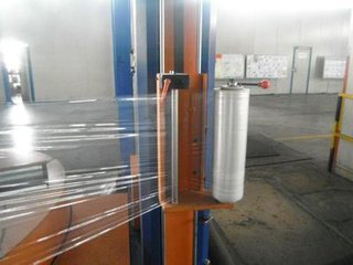 拉伸膜在托盘（pán）缠绕机使用过程中会出现哪些问题
